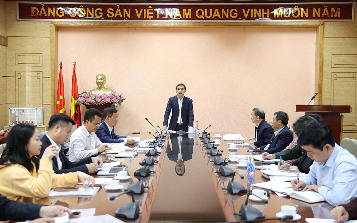 Bộ Y tế họp chuẩn bị công tác y tế phục vụ Đại hội XIV của Đảng